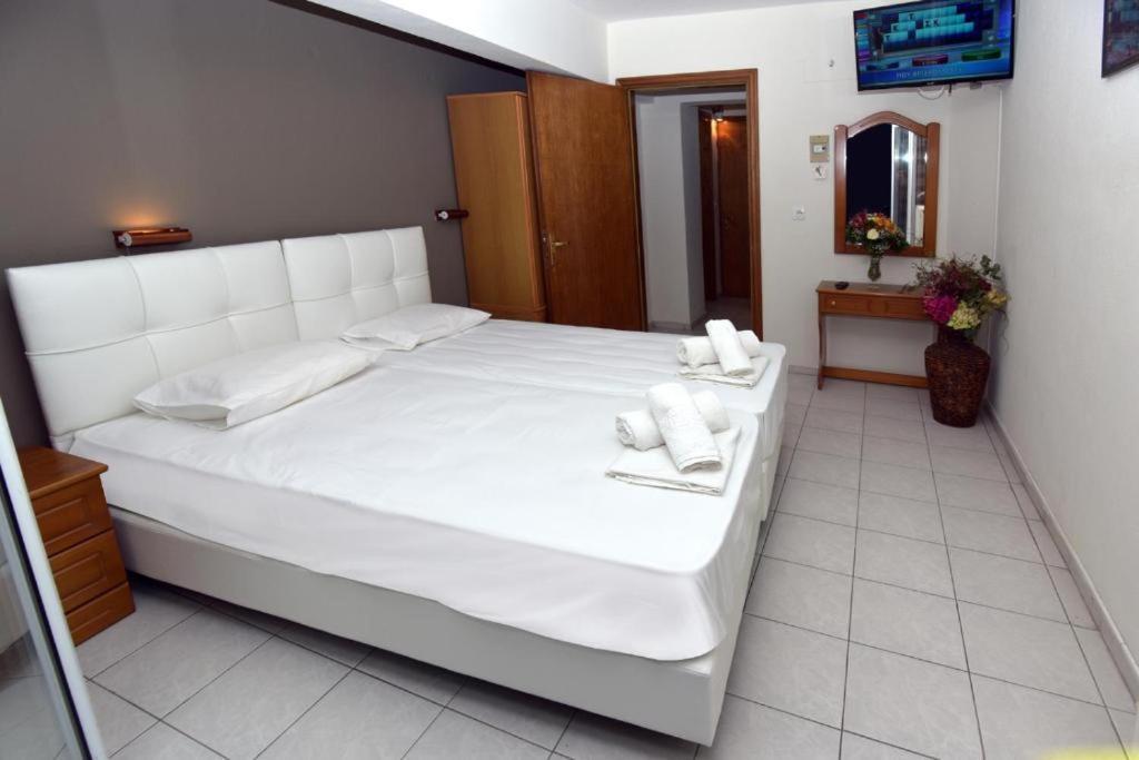 El Greco Hotel Olympic Beach Olympiakí Aktí Екстериор снимка